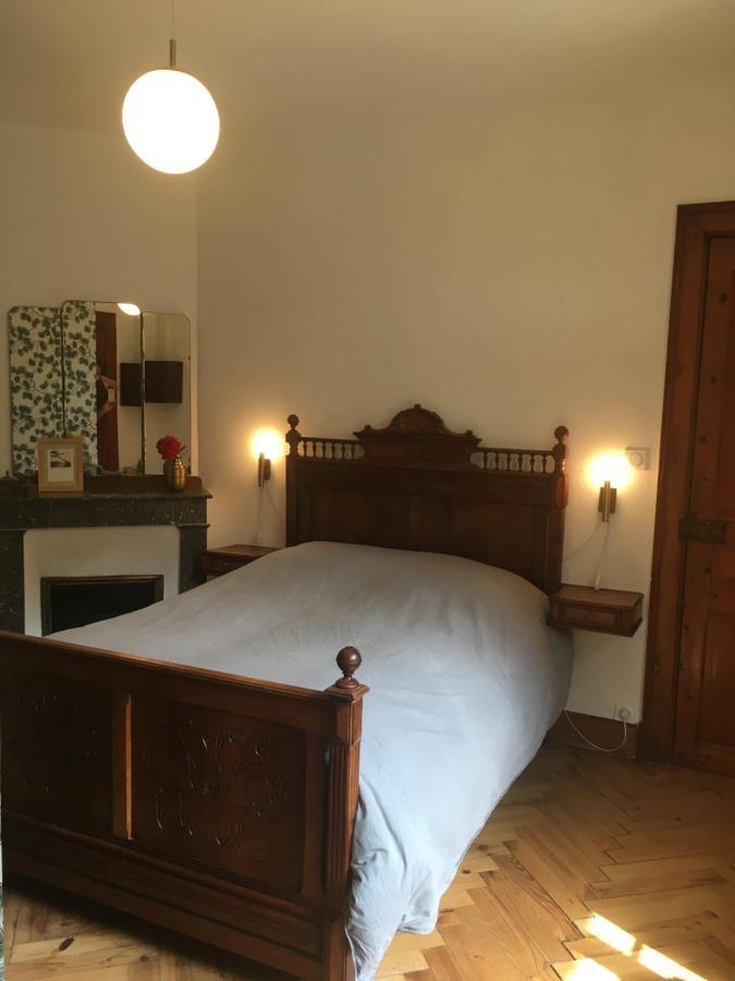 Charmant Appartement Sur Cour, Le Berlingott Bagneres-de-Bigorre Luaran gambar