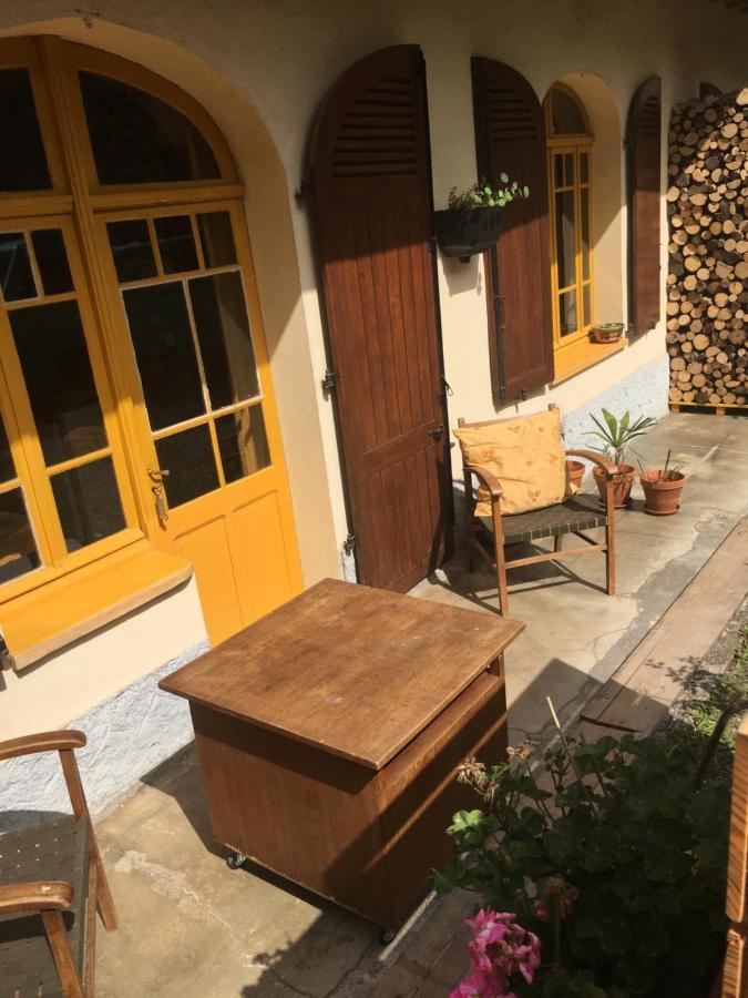 Charmant Appartement Sur Cour, Le Berlingott Bagneres-de-Bigorre Luaran gambar