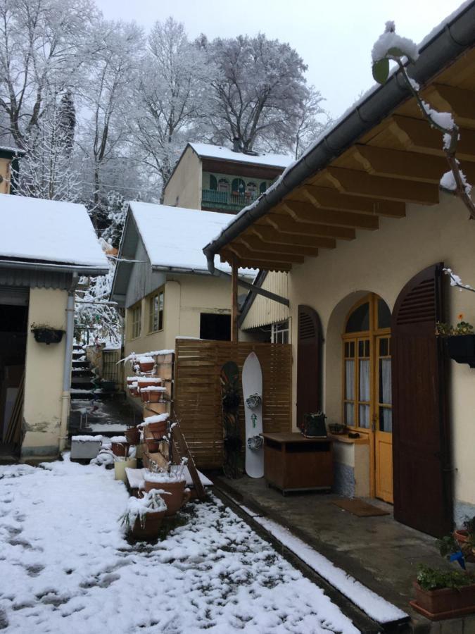 Charmant Appartement Sur Cour, Le Berlingott Bagneres-de-Bigorre Luaran gambar